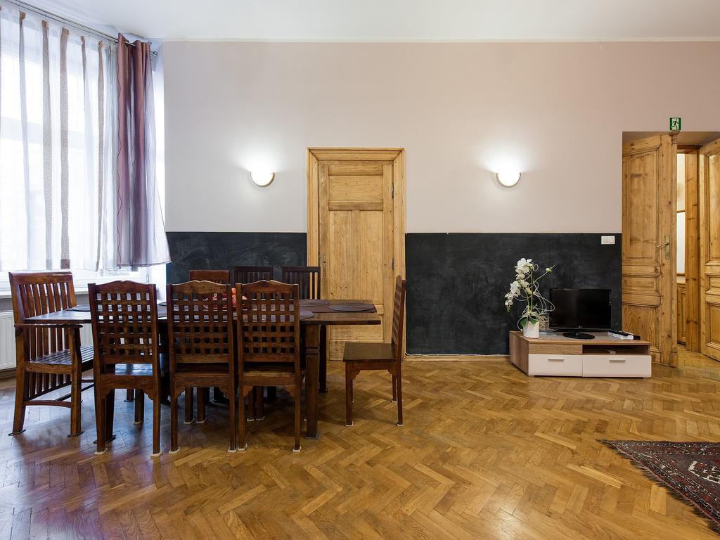 5 Bedroom Family Apartment 크라쿠프 객실 사진